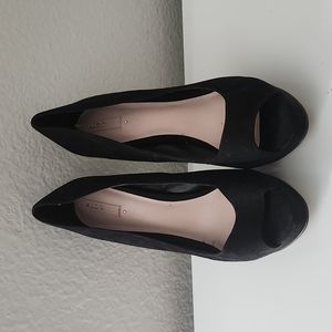 Aldo- Black Suede Heels
